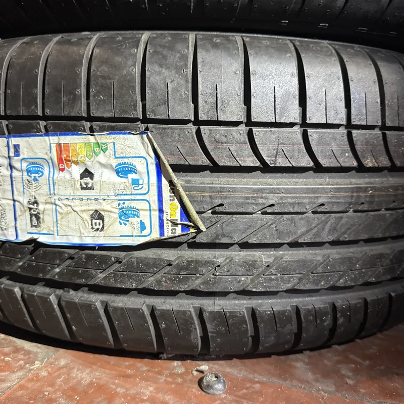 Goodyear Eagle F1 (Asymetric) SUV